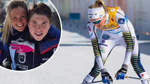 När william poromaa nu gör sin debutsäsong i världscupen är det med ett tungt ansvar som vilar på hans axlar. Skid Vm 2019 Frida Karlsson Hyllas Av Pojkvannen Sjukt