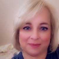 Jill Hauser's Instagram, Twitter & Facebook