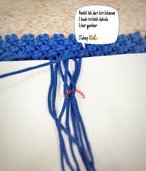 Di artikel ini akan dibahas dengan lengkap tentang tas tali kur, mulai dai cara membuat tas tali kur, video pembuatan tas tali kur, beserta harga tas tali kur di pasaran. Cara Membuat Tas Macrame Dengan Bahan Tali Kur Motif Daun Variasi Roemi Roemah Kreasi Mami