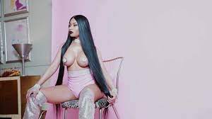 Nicki Minaj Nude Photos & Videos