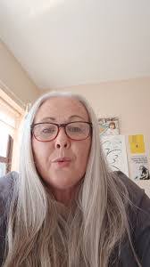 Donna Breen's Instagram, Twitter & Facebook