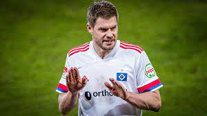 He was the top scorer in 2. Hsv Bestatigt Simon Terodde In Corona Quarantane Heidenheim Spiel Nicht Gefahrdet Sportbuzzer De