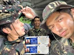 David Chua graduates top of his class as air force reservist