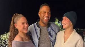 Michael Strahan's daughter Isabella Strahan reveals she felt "jealous" of twin sister's life during cancer treatment | NFL News - The Times of India