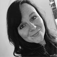 Leann Le's Instagram, Twitter & Facebook