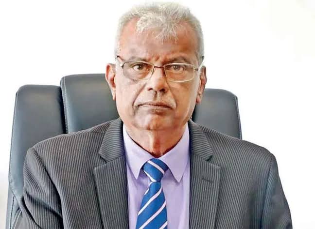 රවී සෙනෙවිරත්නගේ නඩුවකට අතුරු තහනම් නියෝගයක් – Divaina | Breaking Sri Lanka  News & Top Stories in Sinhala