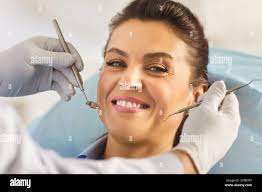 Private dentistry hi-res stock photography and images