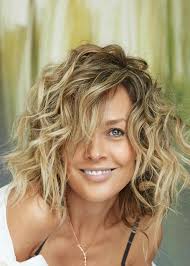 5 curly girls that rocked curly bangs. Mid Lenght Wavy Hair Styles Haircuts For Wavy Hair Short Wavy Haircuts Wavy Haircuts