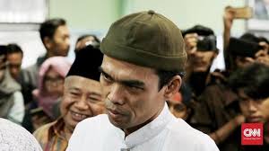 Acara resepsi ustadz abdul somad. Karangan Bunga Prabowo Hingga Elite Pks Di Resepsi Nikah Uas