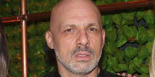 Ενημέρωση με τελευταία γεγονότα για οικονομία και πολιτική, γνώμες προτάσεις και παράξενα από την ελλάδα και τον κόσμο. O Nikos Moytsinas Etoimos Na Yio8ethsei Ena Paidi Tosa Xronia Me Tsekarw Alla 8a To Kanw Binteo Zwh Iefimerida Gr