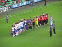 Âgé de 35 ans, il ne devrait toutefois pas mettre un terme à sa carrière sur ce sacre puisqu'il serait proche de rallier son pays natal. Saison 2012 2013 Du Stade Rennais Fc Wikipedia