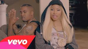 Nicki Minaj Right By My Side Ft Chris Brown I Was Obsessed With This Song In 7th Grade I Still Love Nicki Minaj Music Nicki Minaj Videos Hip Hop And R B