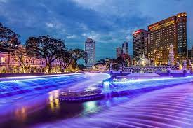 Jom lihat senarai tempat makan menarik di kuala lumpur yang sedap dan sesuai untuk pencinta makanan sejati. Lepak Malam Hari Di River Of Life Kuala Lumpur Memang Asyik Libur