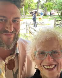 Mother shares daughter's wedding photos and skincare journey