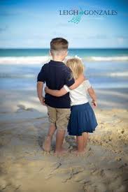 Get inspired by these cool beach picture ideas for instagram and facebook. 11 Best Kids Beach Photography Ideas Beach Photography Beach Family Photos Family Photography