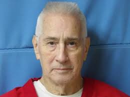 MUGSHOT RELEASED: And I spoke to Sheriff Mike Lee about him and the Shondra  May case back in October. Here's the story:  https://darkhorsepressnow.com/scott-county-sheriff-mike-lee-spoke-with-us-about-rubin-weeks-in-october-heres-what-he-said/