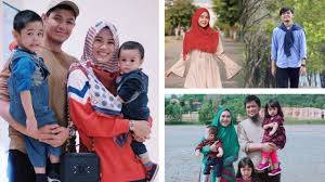 Oki setiana dewi, s.hum, m.pd (lahir di batam, kepulauan riau, 13 januari 1989; 5 Selebriti Wanita Yang Memilih Taaruf Sebelum Menikah Kumparan Com