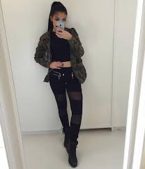 3 746 Likes 29 Comments Madeline Mercedes Madelinemercedes On Instagram Pants From Manieredevoir Timbs Outfits Fashion Clothes