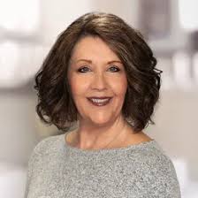 Find Realtors & Real Estate Agents in 68831