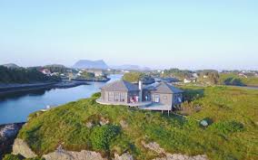 Heute gibt es endlich einen kleinen einblick in unser neues zuhause. Per Airbnb Privatinsel Mieten In Norwegen Fjordwelten