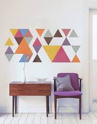 Guzel Dekore Edilmis Duvarlarla Evinize Cok Farkli Bir Hava Katabilirsiniz Kucuklu Buyuklu Cerceveler Aynalar Hatt Ic Mekan Fikirleri Urun Tasarimi Home Deco