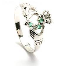 Modern Claddagh Ring With Emeralds Celtic Wedding Rings Claddagh Rings Meaning Rings With Meaning