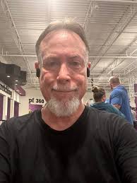 17:40 Station 500 Planet Fitness Hermitage PA Female, at the gym,  psychiatric