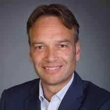Swift bic code deutdess610 is used to transfer money from goeppingen branch of deutsche bank ag to any other bank in the world. Patrick Berg Leiter Geschaftskunden Marktgebiet Sudwestfalen Deutsche Bank Privat Und Geschaftskunden Ag Xing