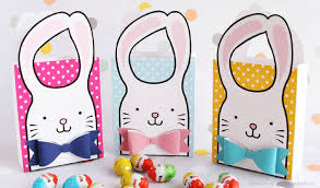 Dallas mom blogger sharing homeschooling solutions, activities for kids and resources for moms. 40 Fun Easter Printables For Kids Crafts Activities Egg Hunts More What Moms Love