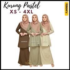 Warna coklat cair sesuai dipadankan dengan warna dark gold, biru gelap dan juga hitam. Baju Light Muslimah Wear Prices And Promotions Muslim Fashion Jul 2021 Shopee Malaysia
