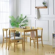 Klasifikasi set meja makan minimalis duco furniture meja ukuran 160cm x 90cm bahan kayu mahoni perhutani grade a 1 set meja makan terdiri dari 6 kursi + 1 meja makan finishing cat duco putih variasi coklat tua pada dudukan kursi dan alas meja. Jual Meja Makan Minimalis Bisa Cicilan 0 Dekoruma Com C