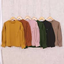 Penampilannya selalu berhasil mencuri atensi dari para penonton setia sinetron tersebut. Jual Baju Atasan Wanita Kekinian Style Korea Atasan Wanita Termurah Blouse Baju Blouse Terlaris Baju Murah Fashion Wanita Shirt Katlina Top Blouse Terbaru Juli 2021 Blibli