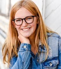 Paige Dull's Instagram, Twitter & Facebook