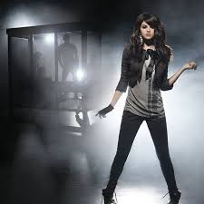 Ver las letras de selena gomez & the scene y escuchar un año sin lluvia, hit the lights, naturally, love you like a love song, my dilemma y más canciones! Selena Gomez The Scene Photos 5 Of 84 Last Fm