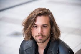 Carlos Cuevas, Pol Rubio de Merlí: "Yo quería ser Julio Cortázar"