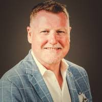 2600+ "Rae" profiles