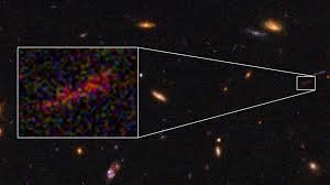 Hubble scores unique close-up view of distant galaxy