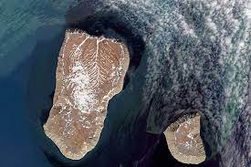 The eskimos who live there call it ignaluk. Islands Only Three Miles Apart Are Separated By 21 Hour Time Difference World News Mirror Online