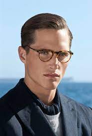 40 Favorite Haircuts For Men With Glasses Find Your Perfect Style Haircuts For Men Receding Hair Styles Eyewear Trends