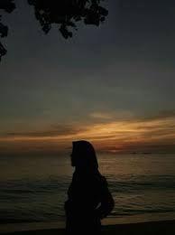 Rel kereta di tengah hutan. Alya Andarav Alyaandarav Profil Pinterest