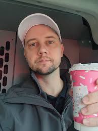 Got my cup this morning! Happy Friday Dunkiners! 🥰