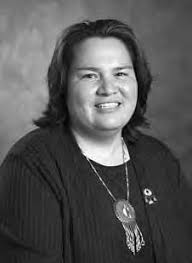 She Looks For News”