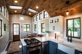 Maybe you would like to learn more about one of these? Enormous 41 Denali Xl Gooseneck Tiny House By Timbercraft Tiny Home Dream Big Live Tiny Co