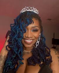 This weekend, I had the pleasure of celebrating my 30th bearthday! (It was  March 6th, but we're celebrating the Mocha Mermaid Mami all month! 🤣) When  you deem yourself worthy and posture