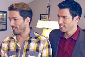 The property brothers' new furniture line has something for every room in the house. Beware Hgtv S House Flipping Fantasy Loop