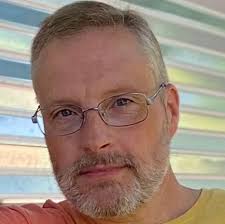 Merry Little Leaf: A holiday bedtime story: Refner, Daniel, Northrup, Alex:  9781726800624: Amazon.com: Books