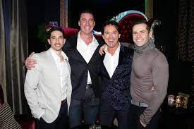 Voyeur Bar in Subiaco, owned by Zhenya Tsvetnenko and Malcolm Day,  permanently shuts its doors | The West Australian