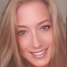 Shelby Redd's Instagram, Twitter & Facebook