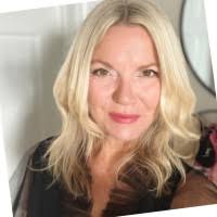 One of my first sales & marketing projects at the ICSC (Innovating Commerce  Serving Communities) trade shows when I began a career in commercial real  estate was Galway (before it was named