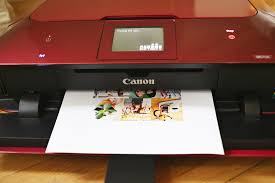 We like to do our little part in spreading holiday cheer by making it easy for you to mail your holiday. Make Your Own Holiday Card A Beautiful Mess